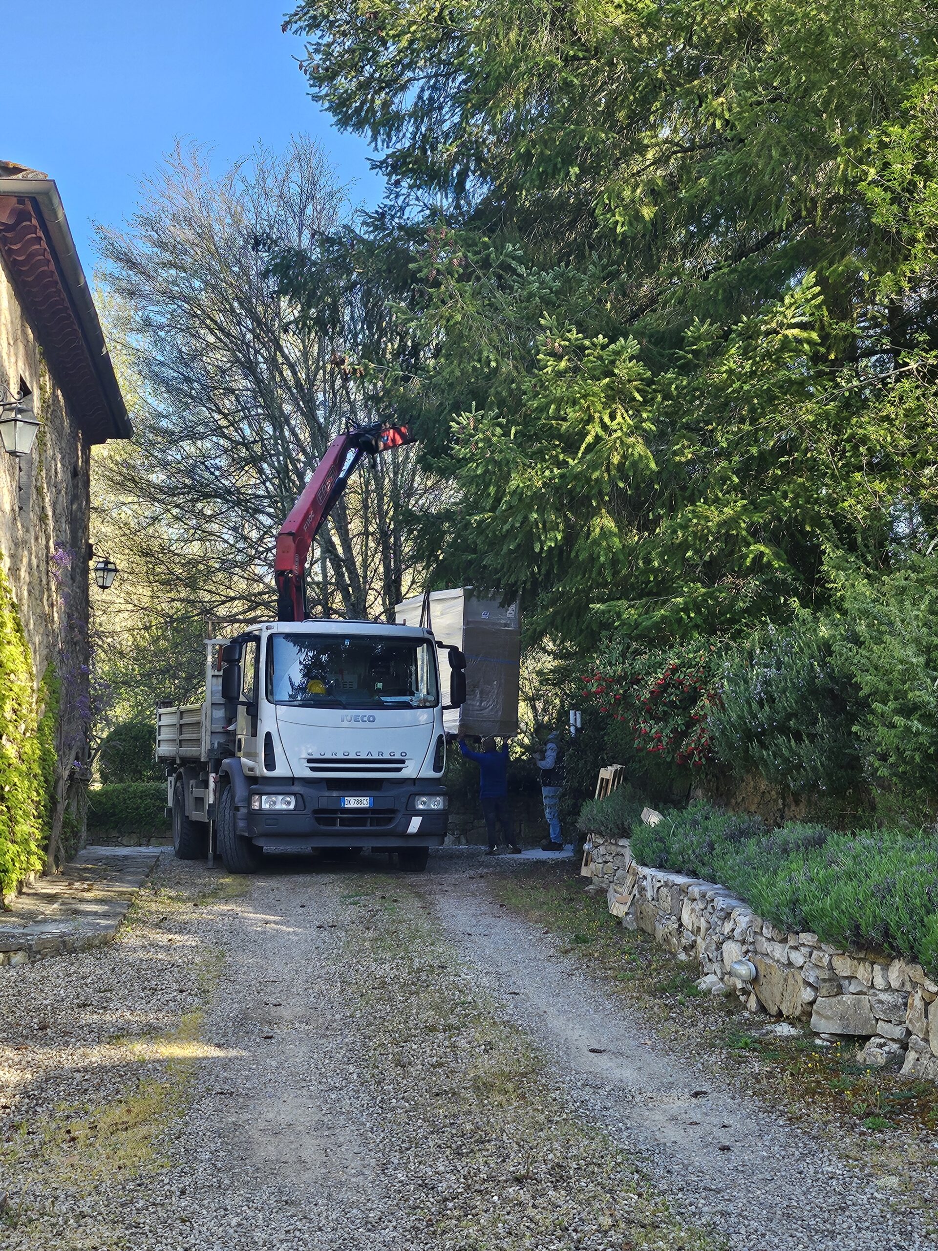 Truck lowering new heat pump