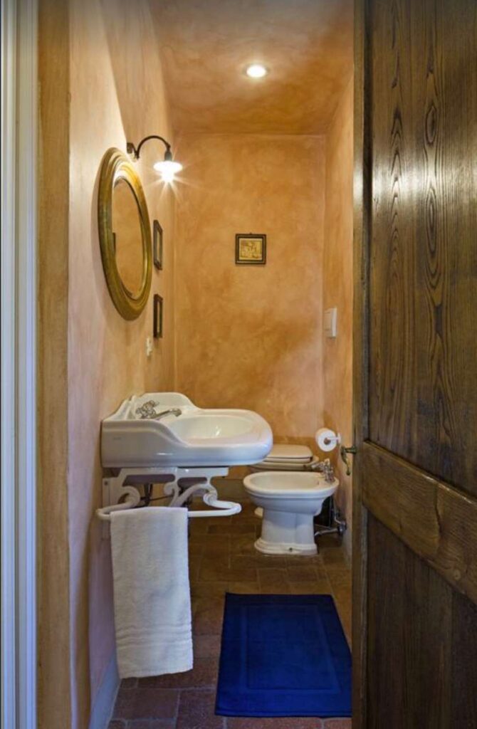 A straight on view of the celeste bedroom ensuite bathroom.