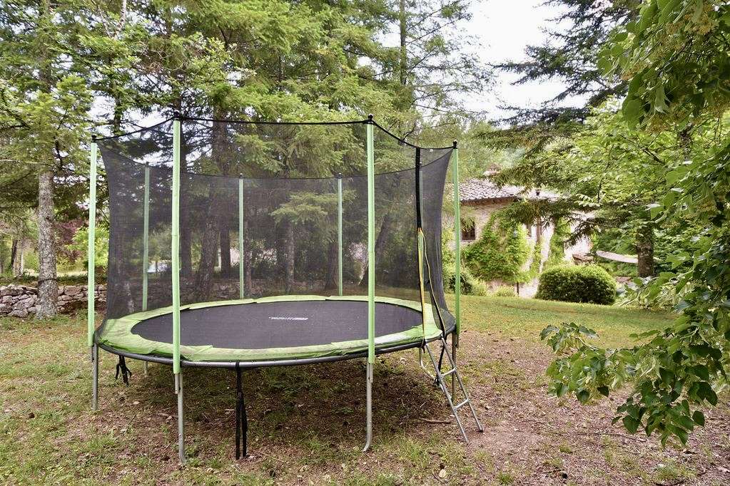Trampoline